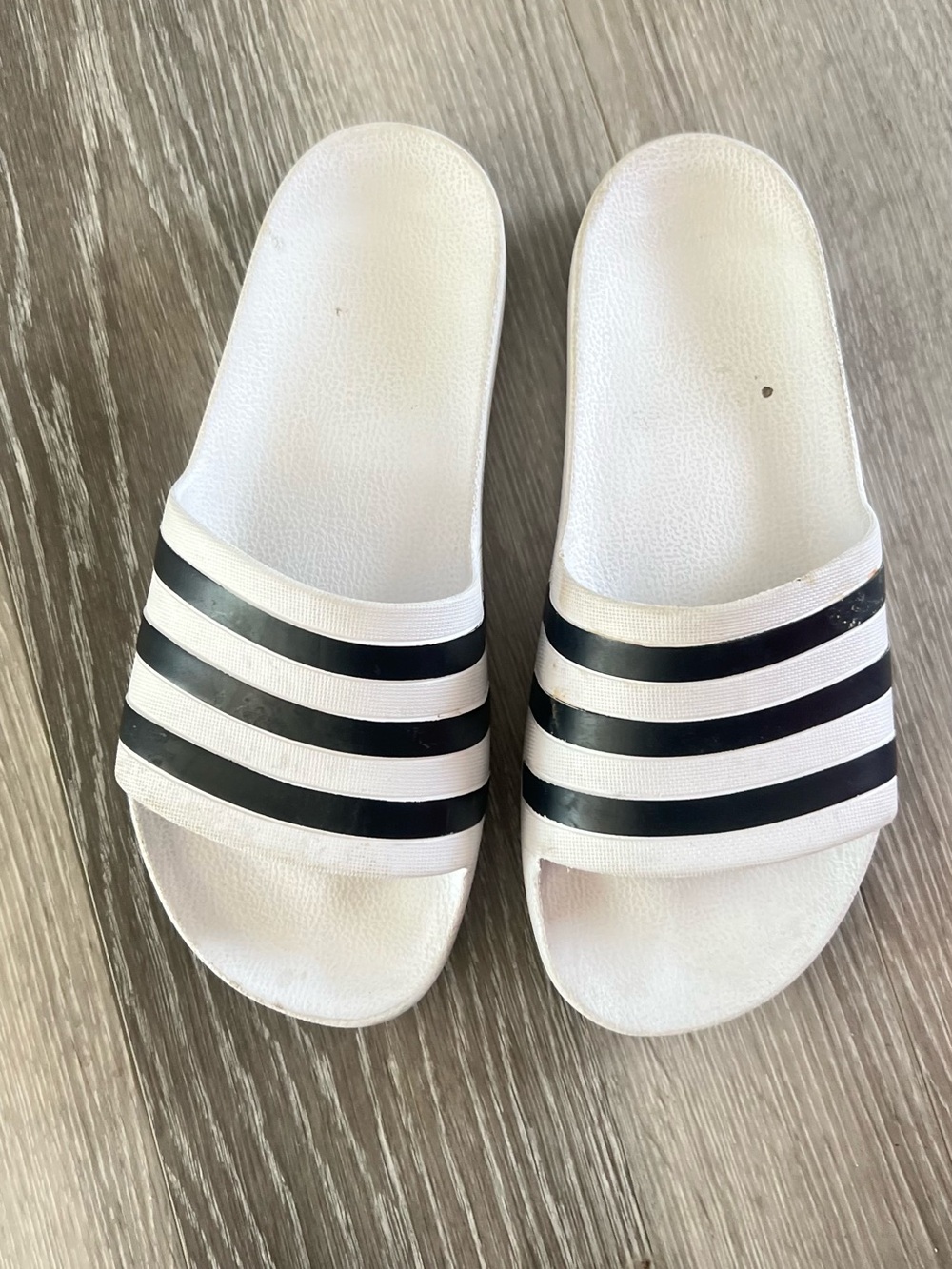 adidas White Slide Sandals with Black Three-Stripe Strap